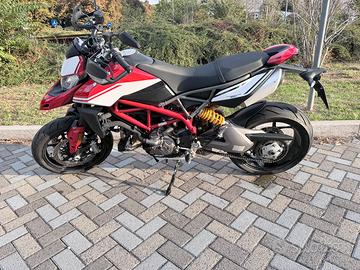 Ducati Hypermotard 950