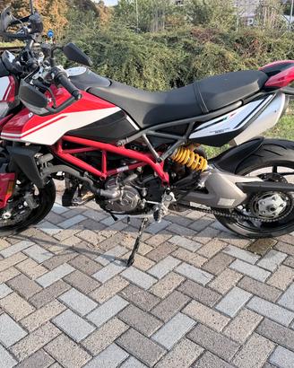 Ducati Hypermotard 950