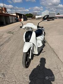 Scarabeo 50 2017