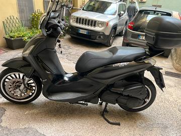 Piaggio Beverly Police 300 ABS-ASR Anno 2018