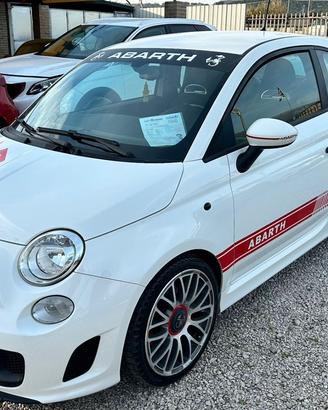 Abarth 500 1.4 Turbo T-Jet Custom