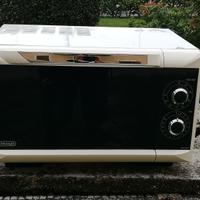 forno microonde 900 w DeLonghi