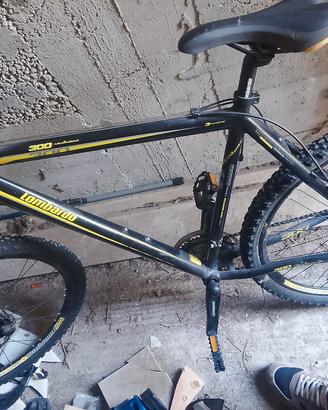bicicletta MTB 26