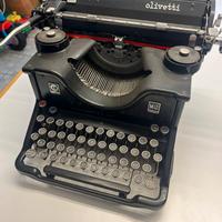 Macchina da Scrivere Olivetti M40