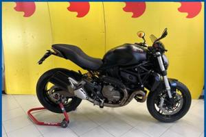 DUCATI Monster 821 Garantita e Finanziabile