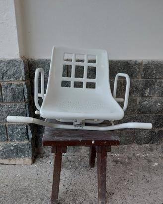 sedia girevole per vasca da bagno 