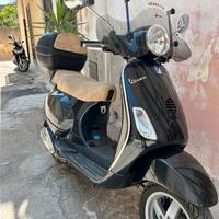 Vespa LX150