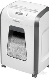 Fellowes Distruggi documenti a frammento FS-12C