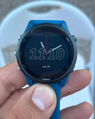 Garmin forerunner 255