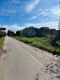 Podere con terreno a Gromola