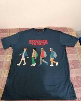 T-shirt stranger things L/XL