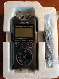 Registratore digitale TASCAM DR40