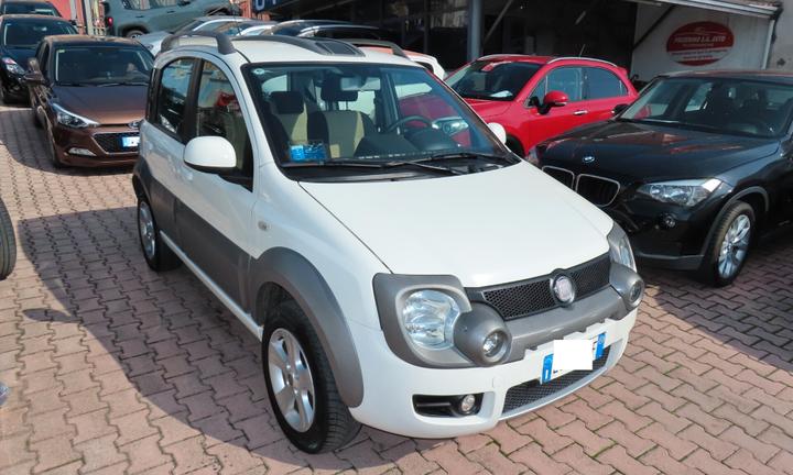 Fiat Panda 1.3 MJT 4x4 ELD MODELLO Cross 150 TH