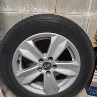 Aud 4i cerchi lega 15 pollici originali  e gomme 