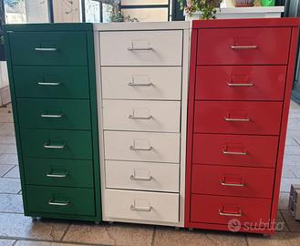 3 Cassettiere IKEA Helmer "Bandiera Italiana" €100