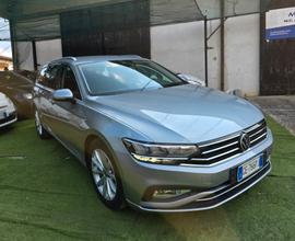 Volkswagen Passat 2.0TDI 150CV 86000KM-2021