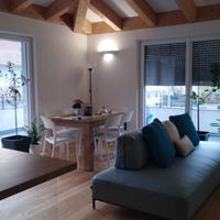 Divano di tre Italia originale 