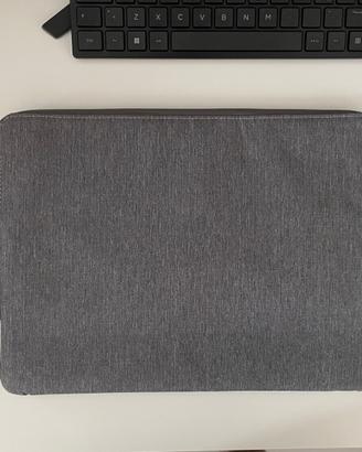 Custodia per computer portatile