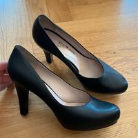 Scarpa con tacco décolleté Ferragamo