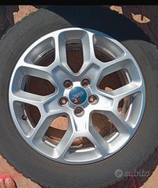 Cerchi 17 jeep renegade con gomme termiche