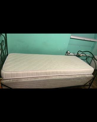 Letto singolo ferro battuto + materasso nuovo
