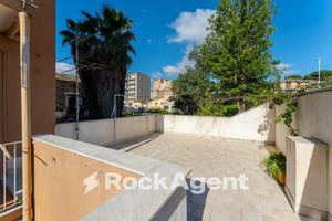 TRILOCALE ZONA VIA NUOVALUCE