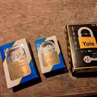 Tre lucchetti Yale Viro