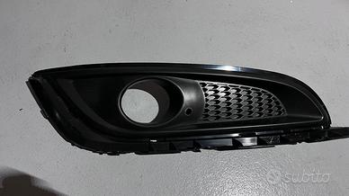 Grilia parauti per Opel Isignia