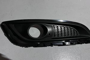 Grilia parauti per Opel Isignia