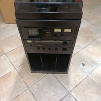 Stereo vintage con giradischi Logic's