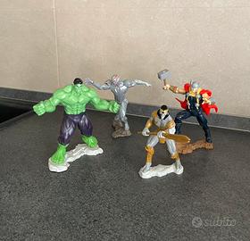 Marvel Avengers 4 supereroi Gransorprese Kinder