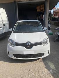 RENAULT TWINGO III-LE PARISIENNE