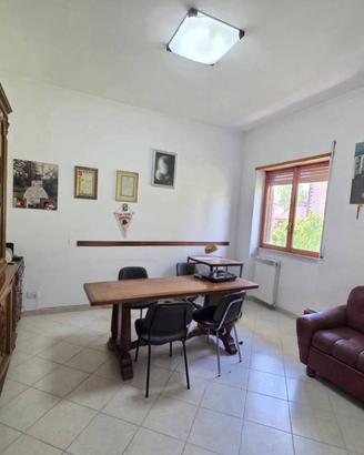 Appartamento di 121 m² con 5 locali a Roma