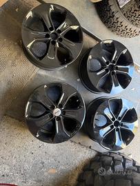 Cerchi origenali jeep 18