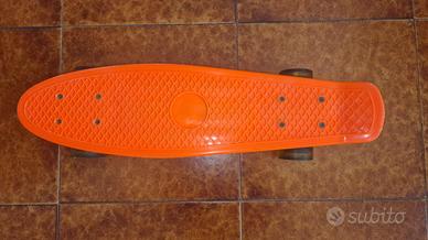 Pennyboard con ruote luminose