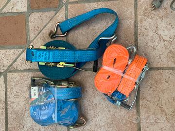 Cinghie Per fissaggio carico