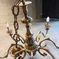 Lampadario in stile