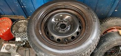 cerchi in ferro 4x98 15 pollici con gomme
