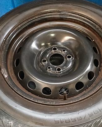 cerchi in ferro 4x98 15 pollici con gomme