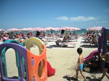 Appartamento arredato al mare- ideale per famiglie