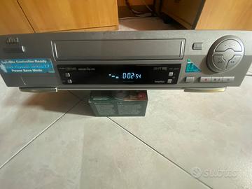 Videoregistratore vhs  jvc  mod  no hr j670eu