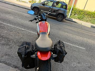 Sclamber Ducati