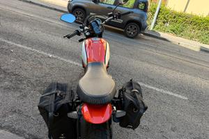 Sclamber Ducati