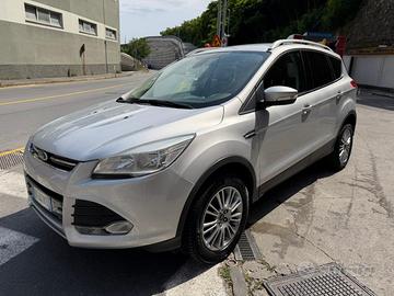 Ford Kuga 2.0 TDCI 140 CV Titanium