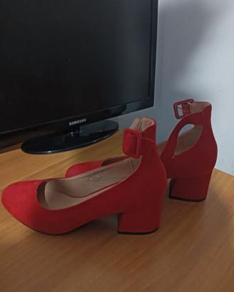 Sandalo rosso elegante 37. Preso una volta.