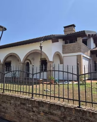 Villa di 316 m² con 3 locali e box auto doppio a O