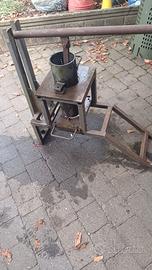 Pressa manuale tronchetti carta/giornali