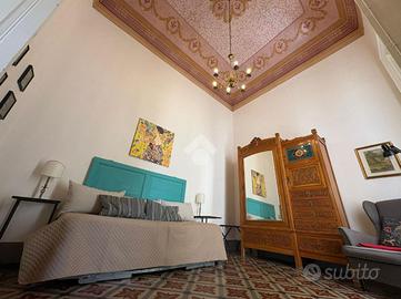 MULTILOCALE A CATANIA