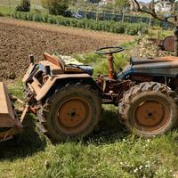 Trattore motocoltivatore Pasquali 993 con acessori