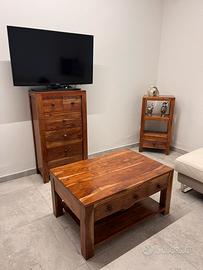 Set di tre mobili in legno massello, stile etnico